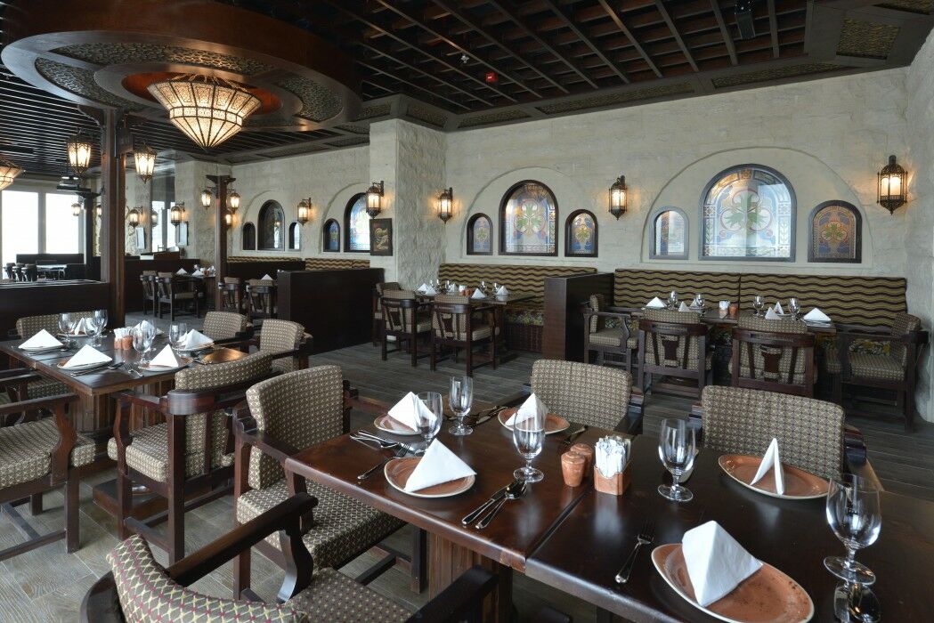 Ramada By Wyndham Manama City Centre Екстериор снимка