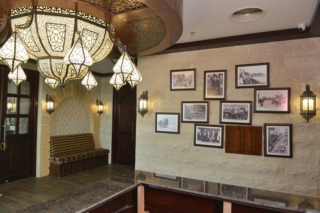 Ramada By Wyndham Manama City Centre Екстериор снимка